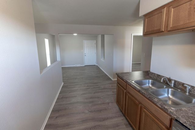 207 N WEST BLVD, Columbia, MO 65203