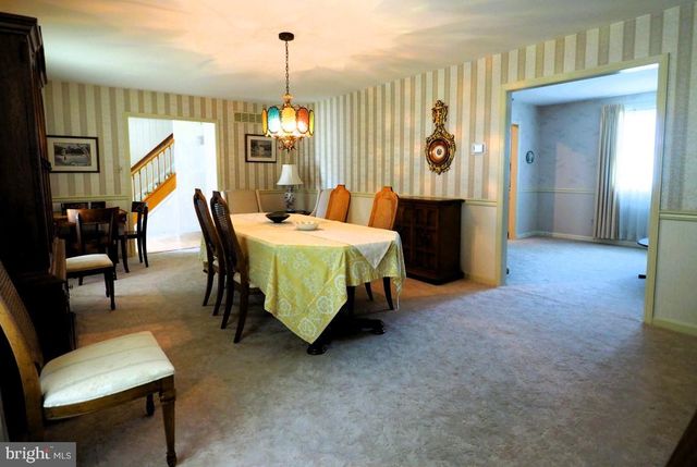 203 MERIDEN DR, Newark, DE 19711