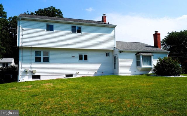 203 MERIDEN DR, Newark, DE 19711