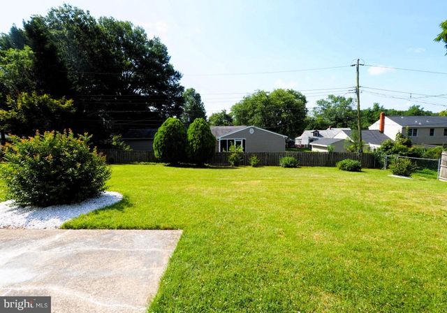 203 MERIDEN DR, Newark, DE 19711
