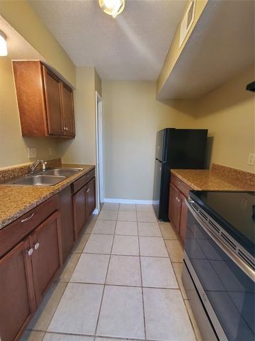 7400 Bissonnet Street 1623, Houston, TX 77074