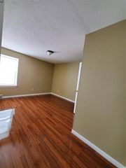7400 Bissonnet Street 1623, Houston, TX 77074
