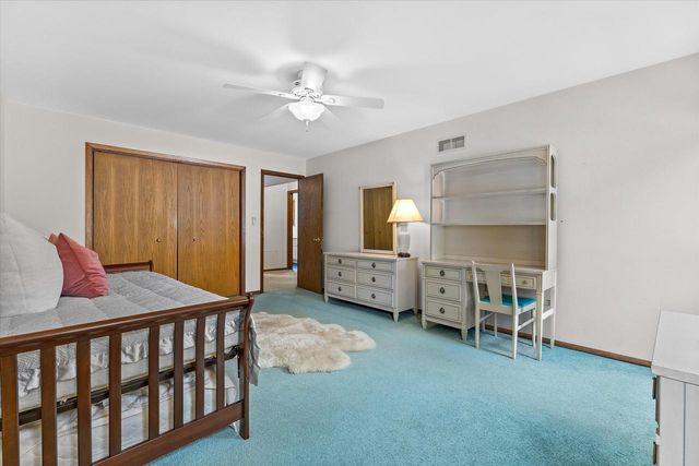 4857 Alcyn DRIVE, Racine, WI 53402