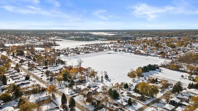 4857 Alcyn DRIVE, Racine, WI 53402