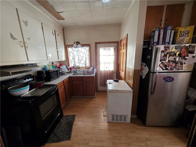 286-288 Clay Avenue, Rochester, NY 14613