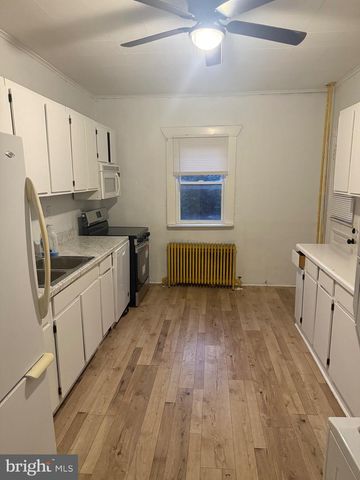213 E ELM ST, Tamaqua, PA 18252