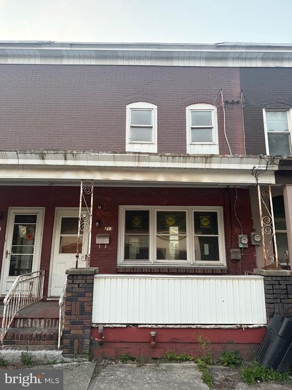 213 E ELM ST, Tamaqua, PA 18252