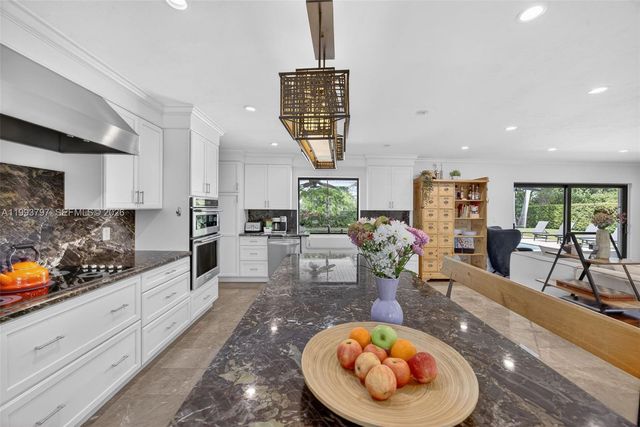 8125 SW 184th Ter, Cutler Bay, FL 33157