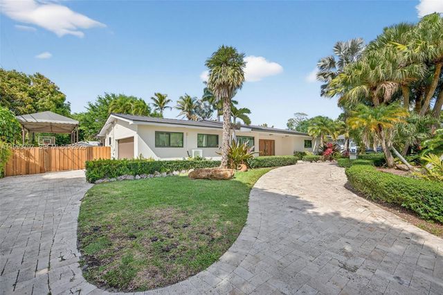 8125 SW 184th Ter, Cutler Bay, FL 33157