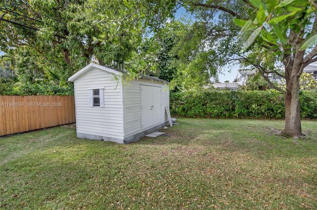 8125 SW 184th Ter, Cutler Bay, FL 33157