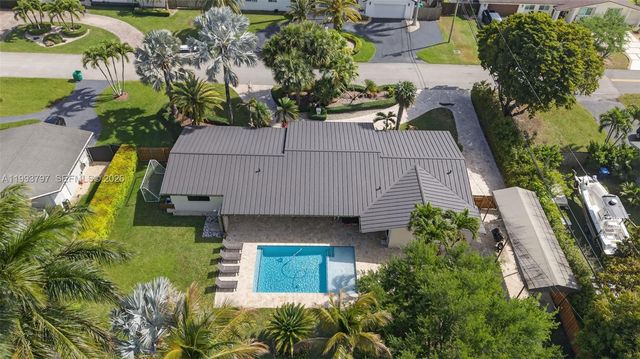 8125 SW 184th Ter, Cutler Bay, FL 33157