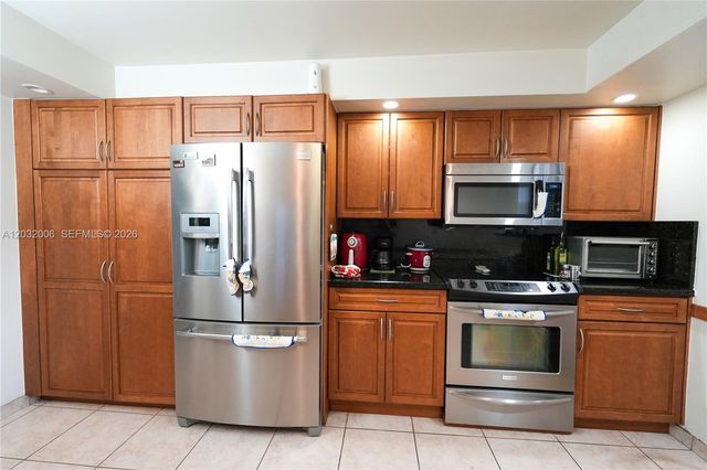16051 Blatt Boulevard 401, Weston, FL 33326