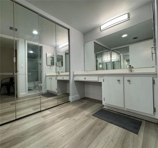 16051 Blatt Boulevard 401, Weston, FL 33326