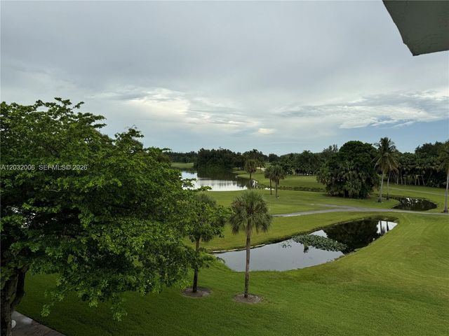 16051 Blatt Boulevard 401, Weston, FL 33326