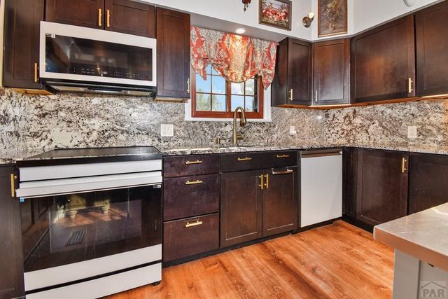 1321 W Abriendo Ave, Pueblo, CO 81004