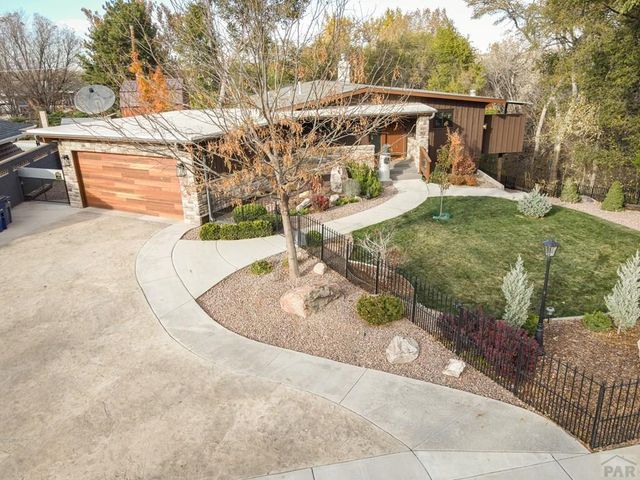 1321 W Abriendo Ave, Pueblo, CO 81004