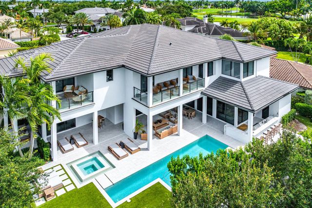 117 Thatch Palm Cove, Boca Raton, FL 33432