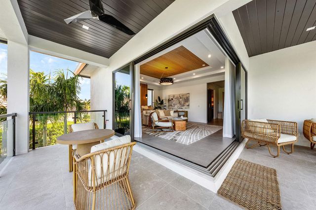 117 Thatch Palm Cove, Boca Raton, FL 33432