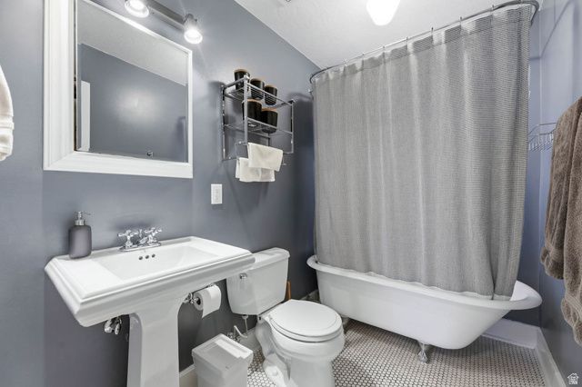 611 E KENSINGTON AVE, Salt Lake City, UT 84105