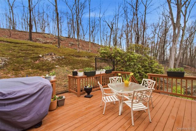 31 Colonel Enoch Drive, Carmel, NY 10512