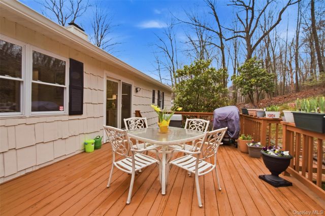 31 Colonel Enoch Drive, Carmel, NY 10512