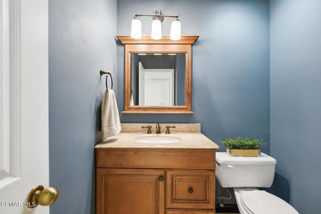 2280 Meadowside Drive, Thousand Oaks, CA 91362