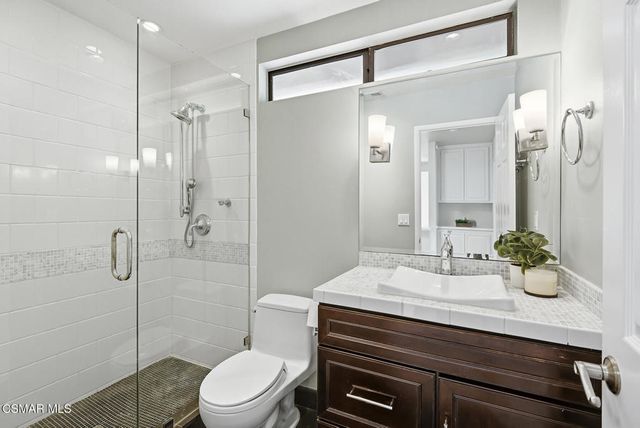 2280 Meadowside Drive, Thousand Oaks, CA 91362