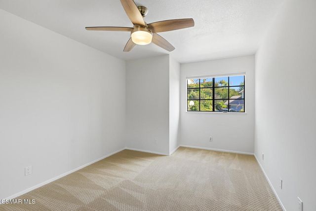 2280 Meadowside Drive, Thousand Oaks, CA 91362