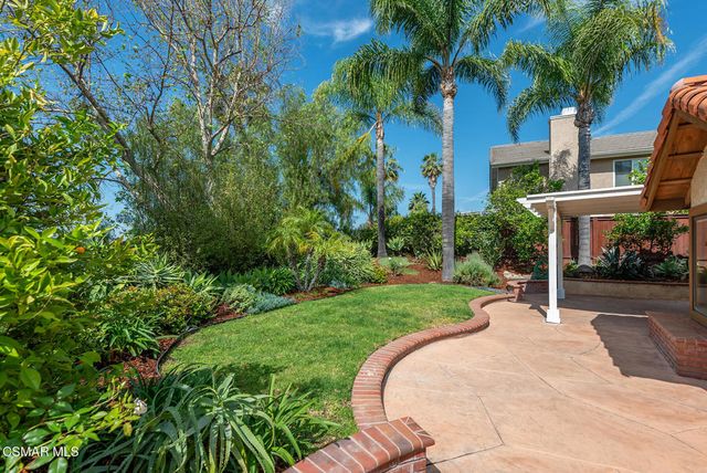 2280 Meadowside Drive, Thousand Oaks, CA 91362