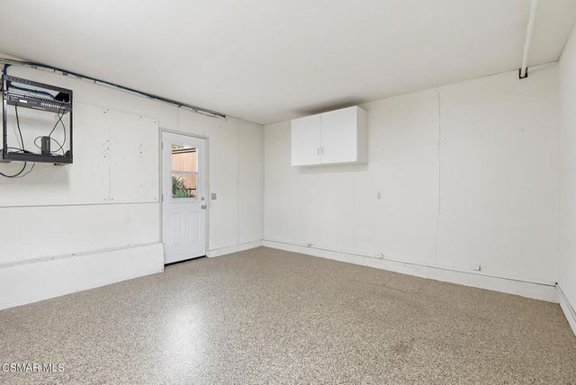 2280 Meadowside Drive, Thousand Oaks, CA 91362