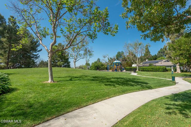 2280 Meadowside Drive, Thousand Oaks, CA 91362