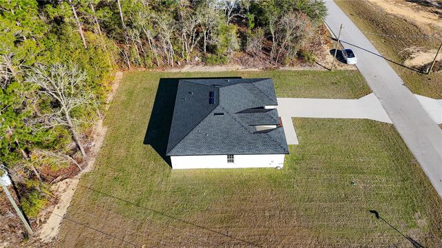 8102 N MALTESE DRIVE, Citrus Springs, FL 34433