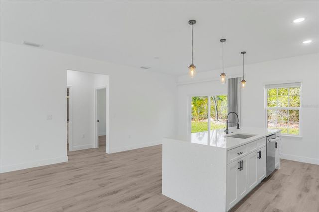 8102 N MALTESE DRIVE, Citrus Springs, FL 34433