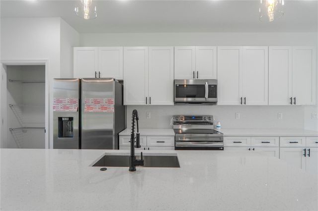 8102 N MALTESE DRIVE, Citrus Springs, FL 34433