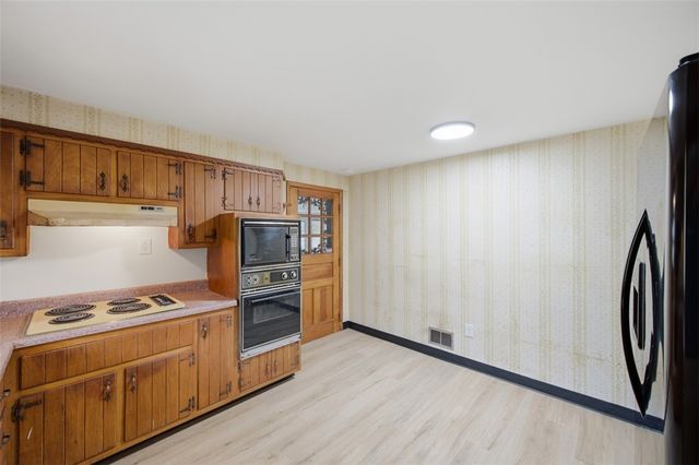 4568 Old William Penn Hwy, Monroeville, PA 15146