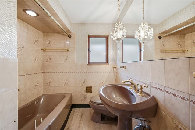 4568 Old William Penn Hwy, Monroeville, PA 15146