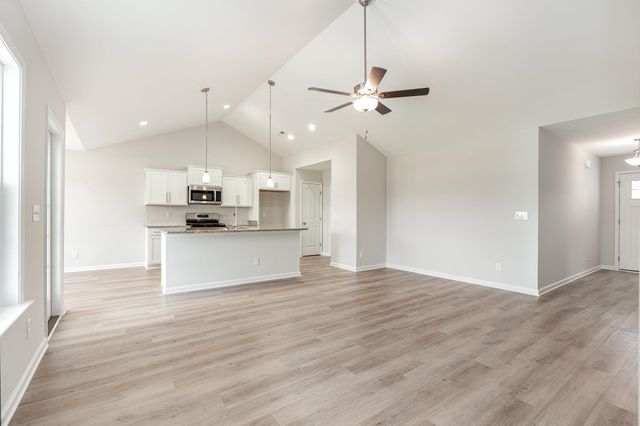 34 Bennington Ct, Georgetown, SC 29440