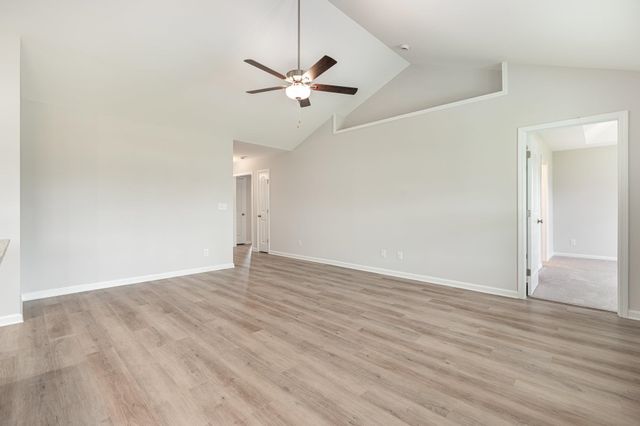 34 Bennington Ct, Georgetown, SC 29440