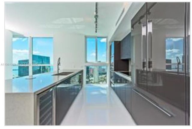 1080 Brickell Ave 4106, Miami, FL 33131