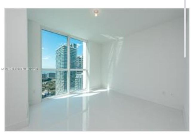 1080 Brickell Ave 4106, Miami, FL 33131