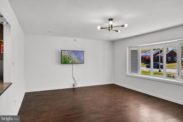 114 EASTBROOK LN, Willingboro, NJ 08046