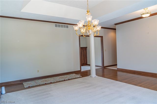 125 Pin Oak Trail, Seville, OH 44273