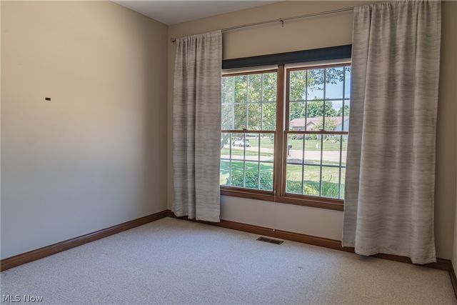 125 Pin Oak Trail, Seville, OH 44273