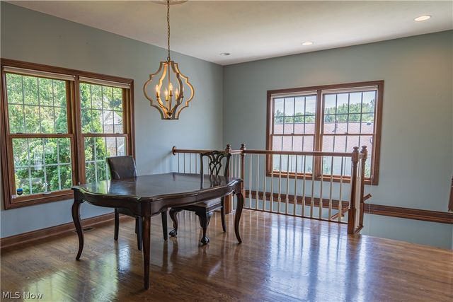 125 Pin Oak Trail, Seville, OH 44273