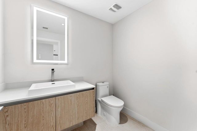 3100 N Ocean Drive P705, Riviera Beach, FL 33404