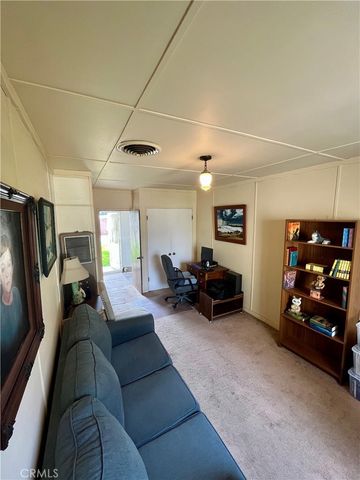 17900 Martha Street, Encino, CA 91316