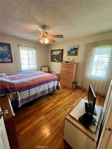 17900 Martha Street, Encino, CA 91316