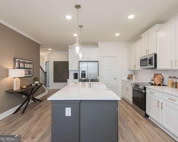6009 Silverbell Drive, Flowery Branch, GA 30542