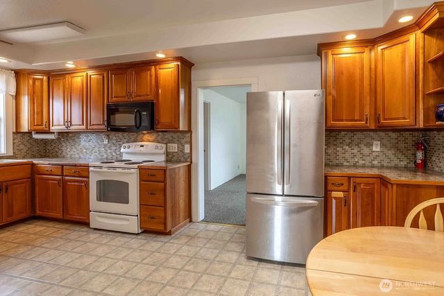 116 E 4th Street, Centralia, WA 98531