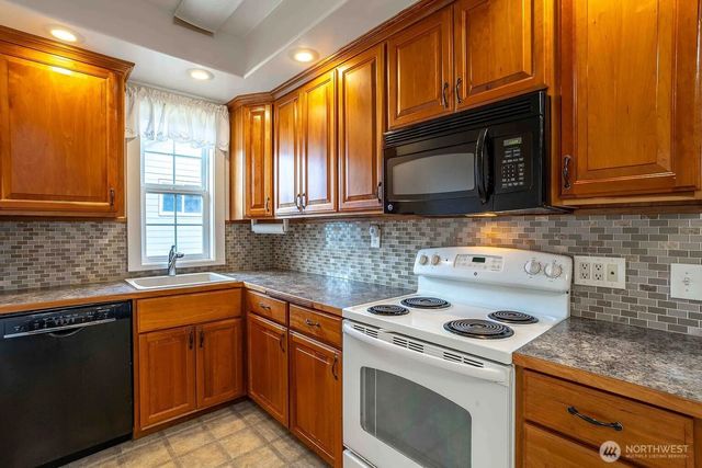 116 E 4th Street, Centralia, WA 98531